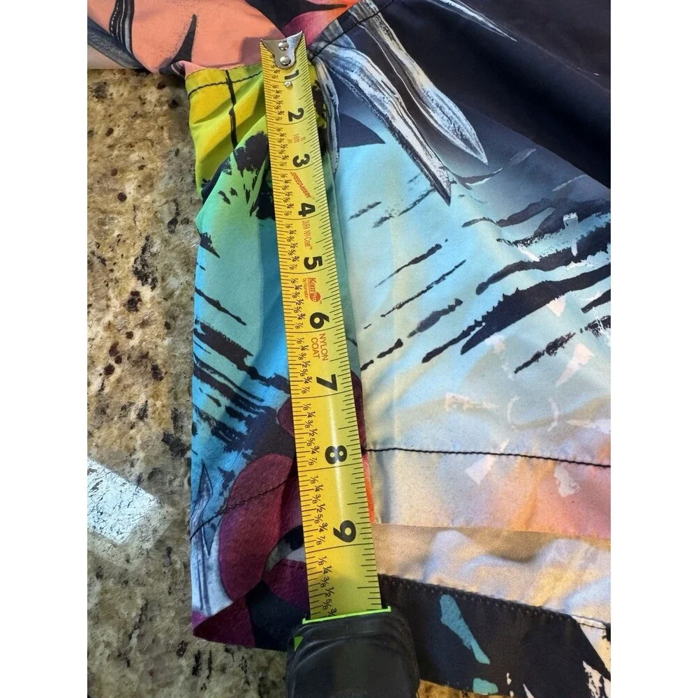 Tommy Bahama Relax Board Shorts Sz 34 Tropical Wave Floral Print 100% Poly